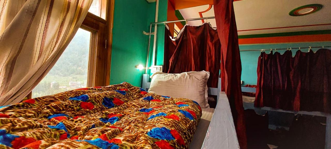 Хостел La Vaca India Manali Екстер'єр фото